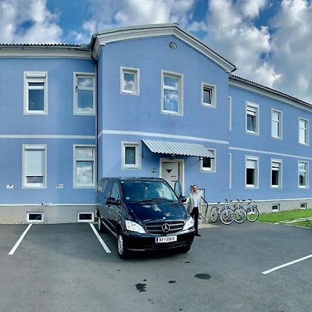 Abdalla Apartments Knittelfeld Kültér fotó