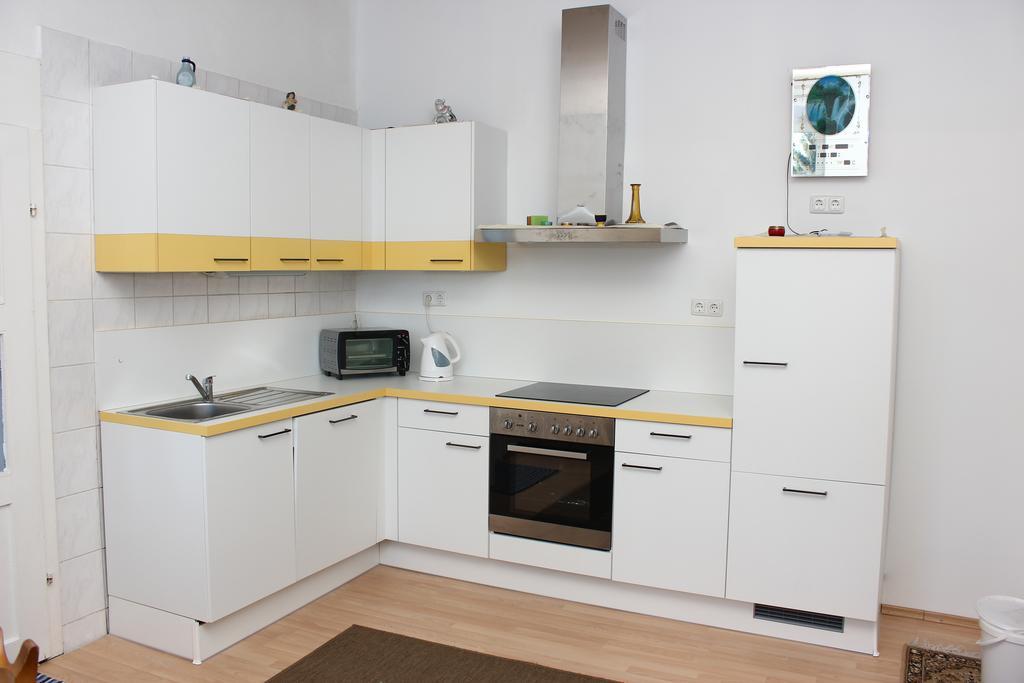 Abdalla Apartments Knittelfeld Kültér fotó