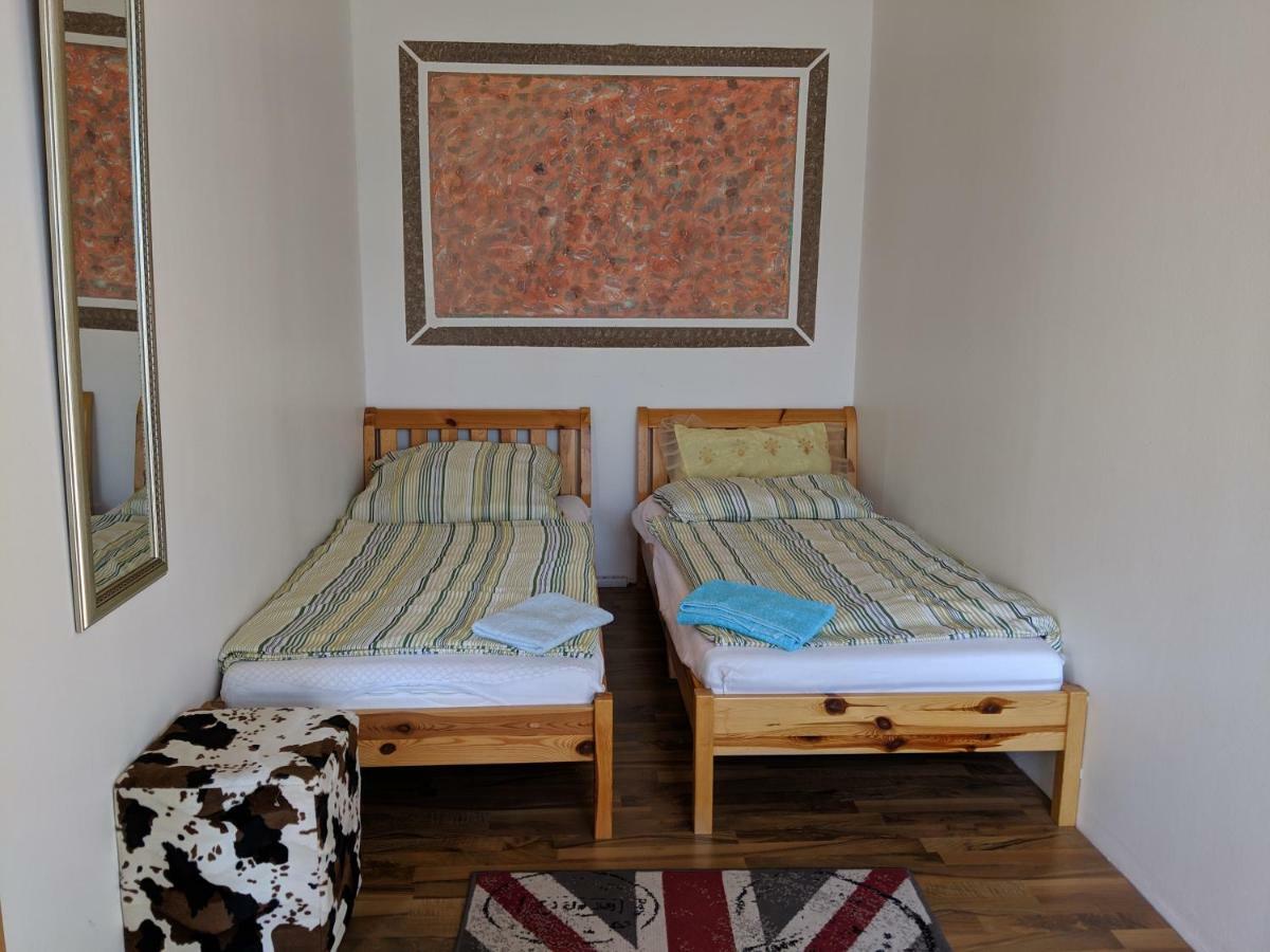 Abdalla Apartments Knittelfeld Kültér fotó