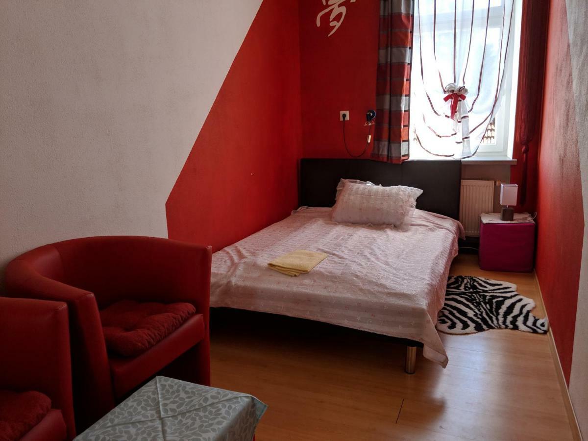 Abdalla Apartments Knittelfeld Kültér fotó